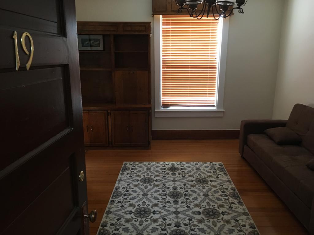 Hotel Burgess Reedley Luaran gambar